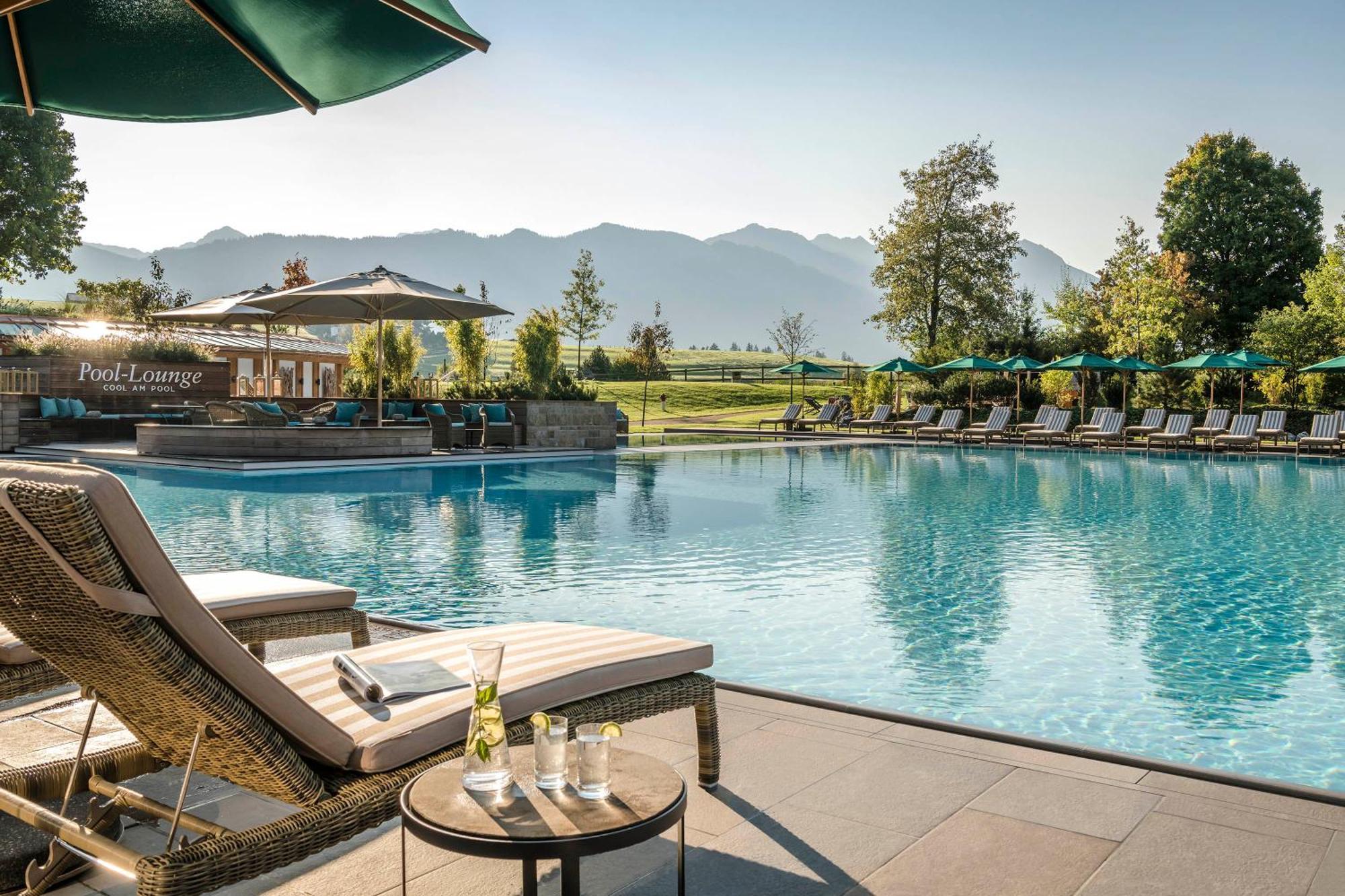 אופטרשוואנג Sonnenalp Resort מראה חיצוני תמונה